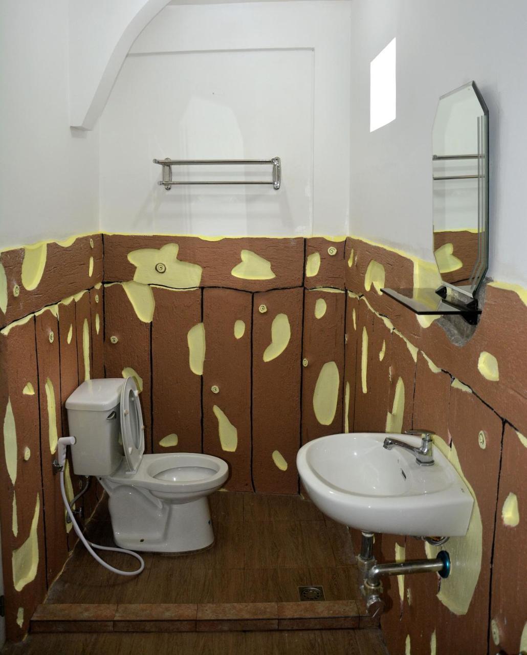 Hotel Jorge Transient House Coron Exterior foto
